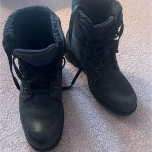 CAT (Caterpillar) Black Boots
